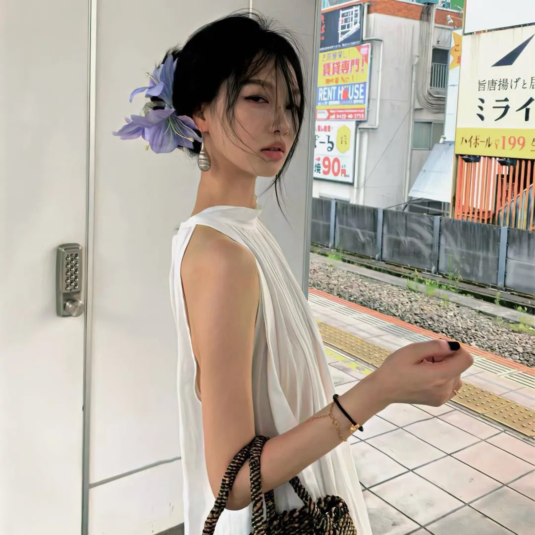 纯白